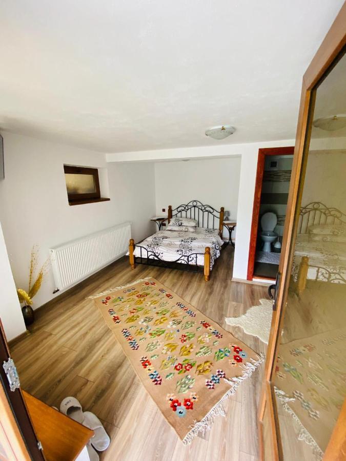 Casa De Vacanta Motata Novaci-Străini Eksteriør bilde